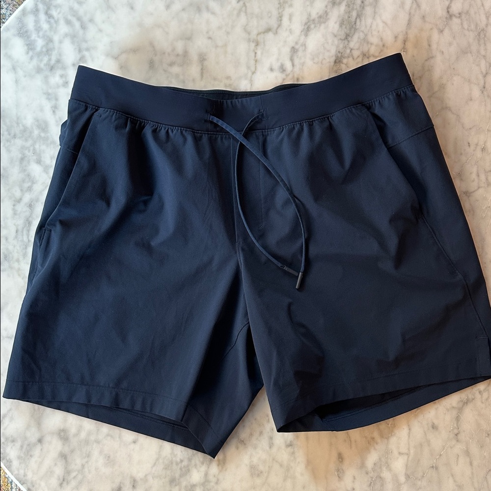 Lululemon bundle of 3 men’s XL Athletic Shorts, black black navy - Picture 2 of 11